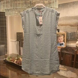 Vineyard vines chambray dress